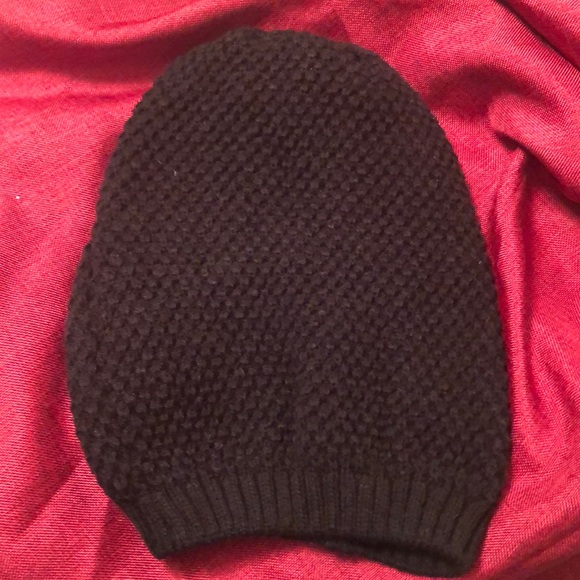 Black Beenie - Picture 2 of 2